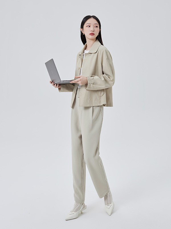 艾莱依羽绒服2023春夏季白色长裤