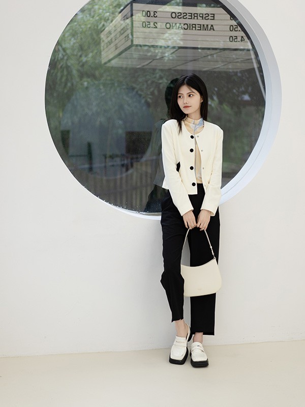 艾莱依羽绒服2023春夏季黑色长裤