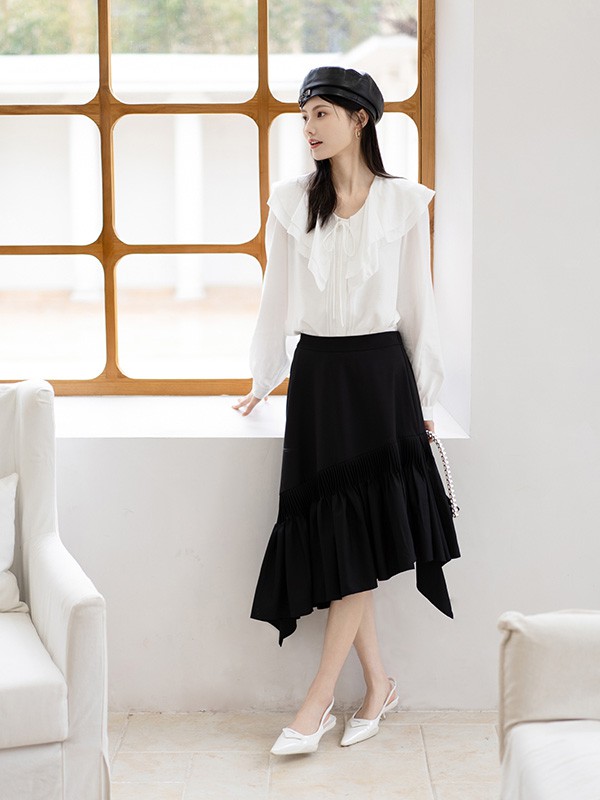 艾莱依羽绒服2023春夏季黑色半身裙