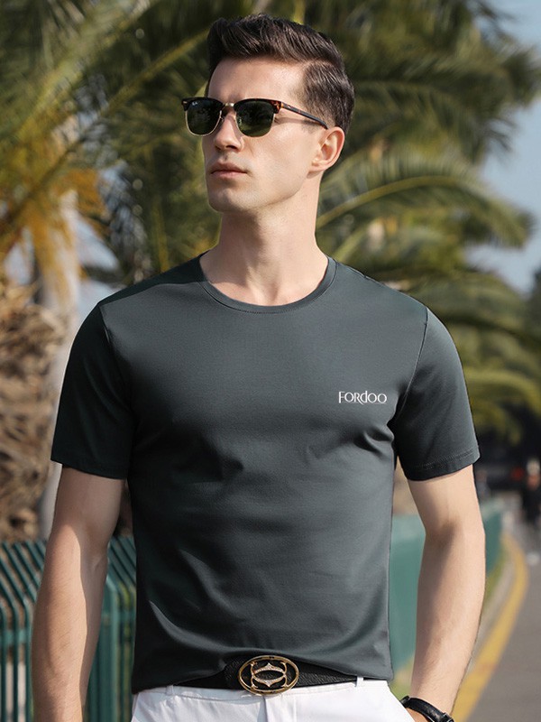 虎都男装2023春夏季黑色T恤