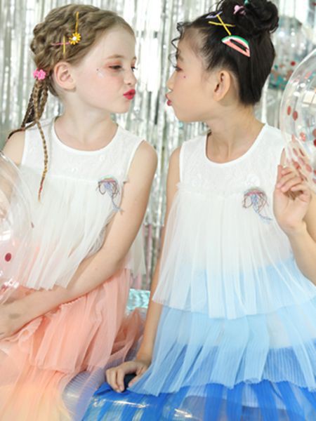 卡儿菲特童装2023春夏季白色连衣裙