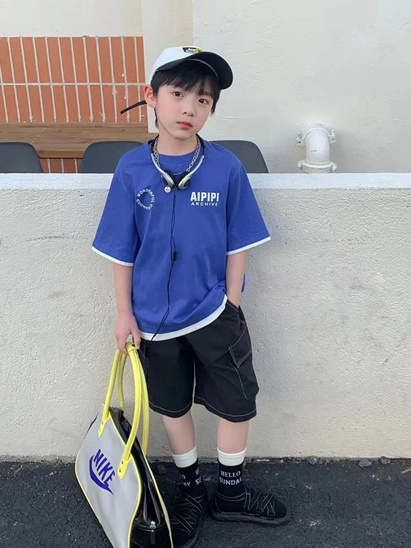 萌童年童装2023春夏季蓝色polo衫