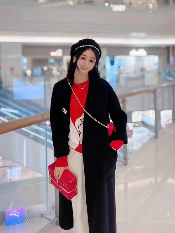 芭蒂娜女装2023春夏季黑色大衣