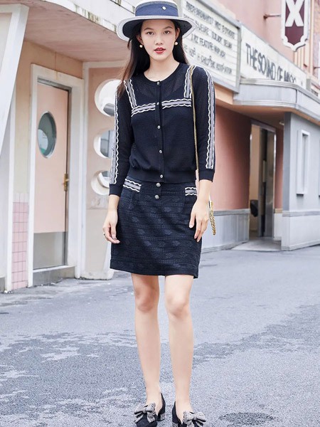 朝峰女装2023春夏季黑色短裙
