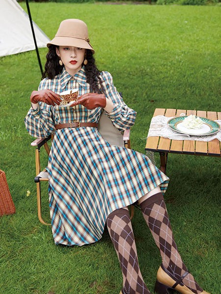 电影时装女装2022秋冬季白色衬衫裙