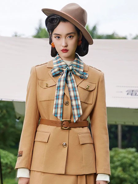 电影时装女装2022秋冬季黄色大衣