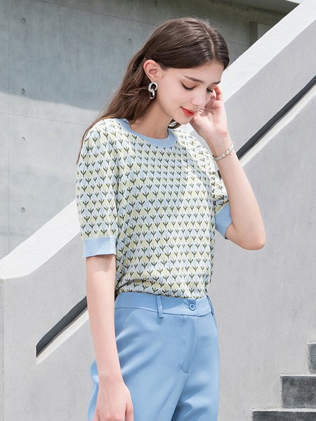 名师路女装2023春夏季绿色T恤