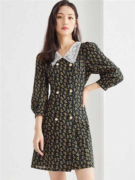 金苑女装2022秋冬季黑色连衣裙