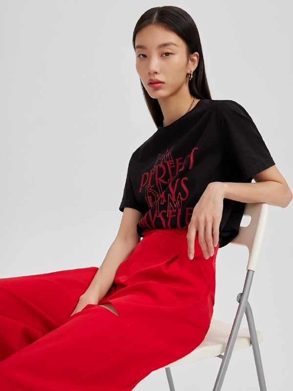 伊布都2023春夏季红色长裤