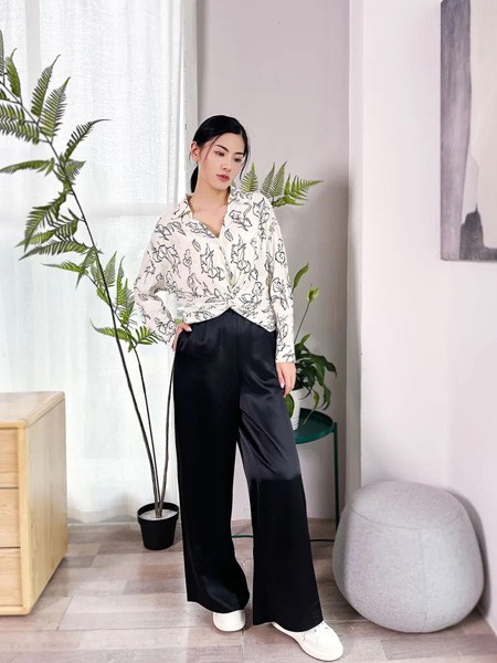 卡汶2023春夏季黑色阔腿裤