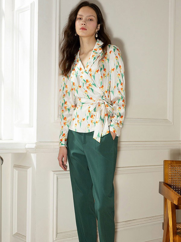 卡邦尼女装2023春夏季白色衬衫