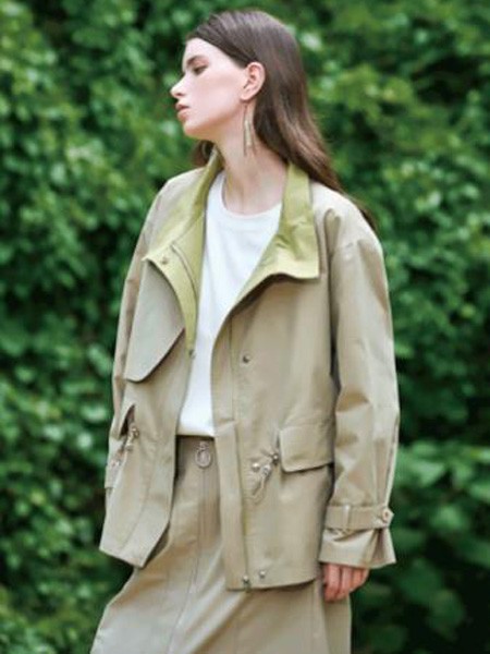 犁人坊女装2023春夏季白色T恤