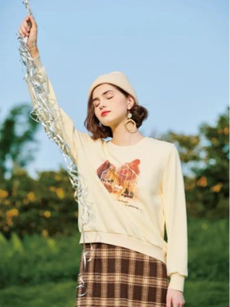 犁人坊女装2023春夏季白色T恤