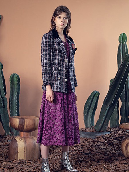 慕诗女装2023春夏季紫色连衣裙