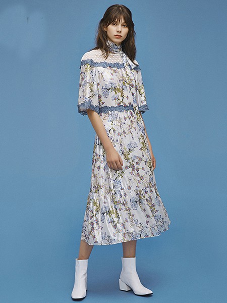 慕诗女装2023春夏季白色连衣裙