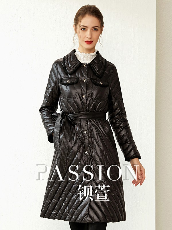 钡萱女装2022秋冬季黑色羽绒服