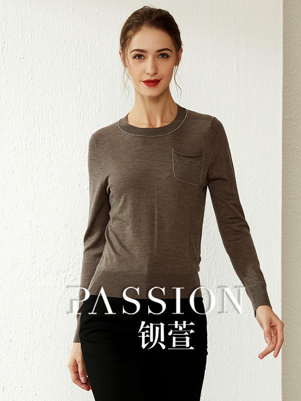 钡萱女装2022秋冬季咖啡色T恤