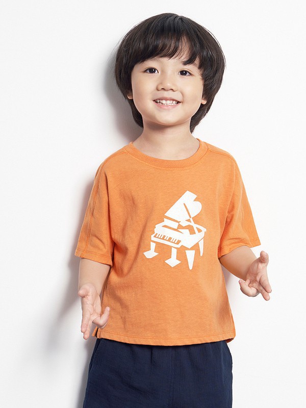 鄂尔多斯童装2023春夏季黄色T恤