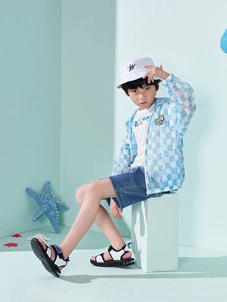 红蜻蜓童装2023春夏季白色T恤