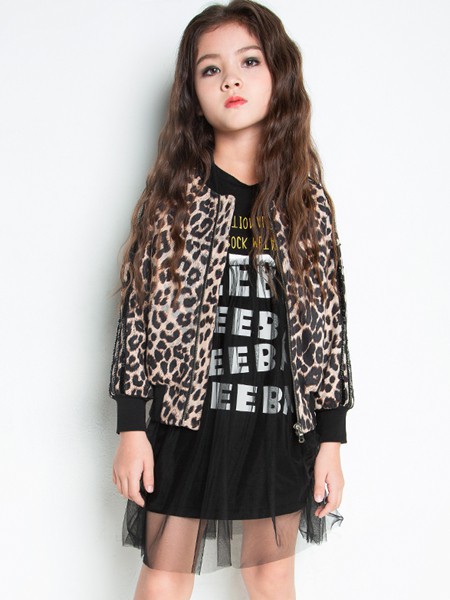 时尚小鱼童装2022春夏季黑色连衣裙