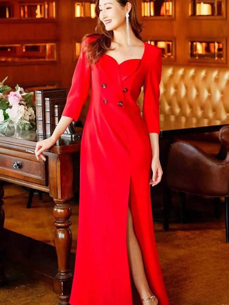 卡索女装2023春夏季红色连衣裙