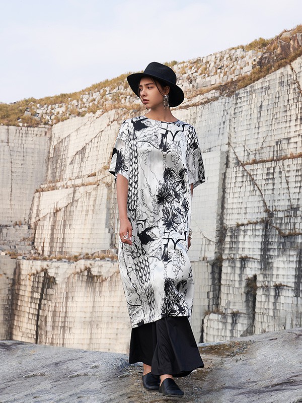 氏伽女装2023春夏季白色连衣裙