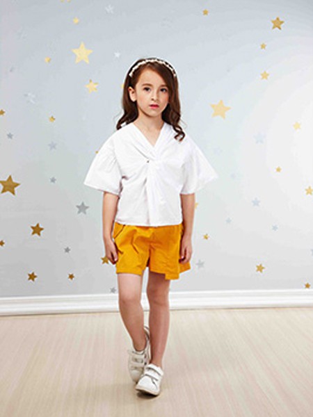 卓维乐（sognikids）童装2023春夏季白色衬衫