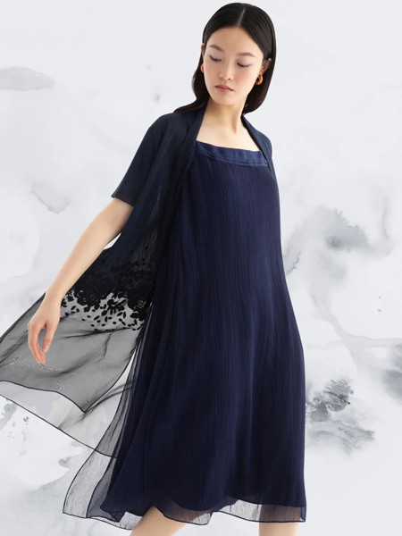 安瑞井女装2023春夏季藏蓝色连衣裙