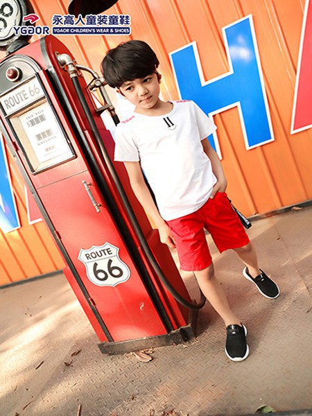 永高人童装2023春夏季白色T恤