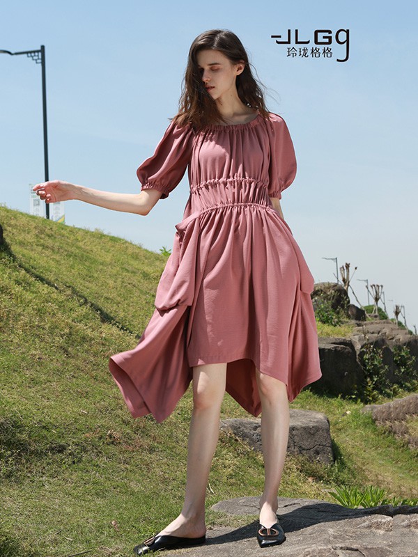 玲珑格格女装2023春夏季粉色连衣裙