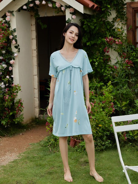 女人心内衣2023春夏季蓝色时尚内衣