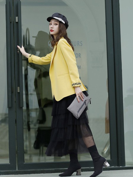 楚阁女装2023春夏季黑色纱裙