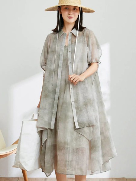 蒲牌女装2023春夏季灰色衬衫裙