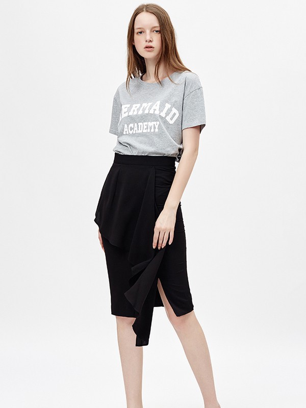 自由鸟女装2023春夏季灰色T恤