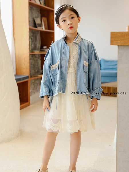 柏惠信子童装2023春夏季白色连衣裙