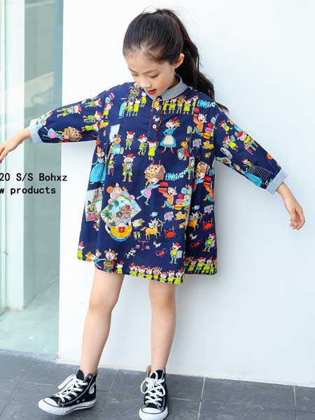 柏惠信子童装2022春夏季蓝色连衣裙