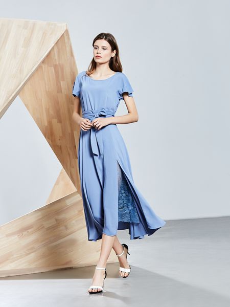 ECA女装2023春夏季蓝色连衣裙