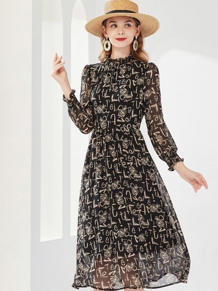 经典故事女装2023春夏季黑色连衣裙