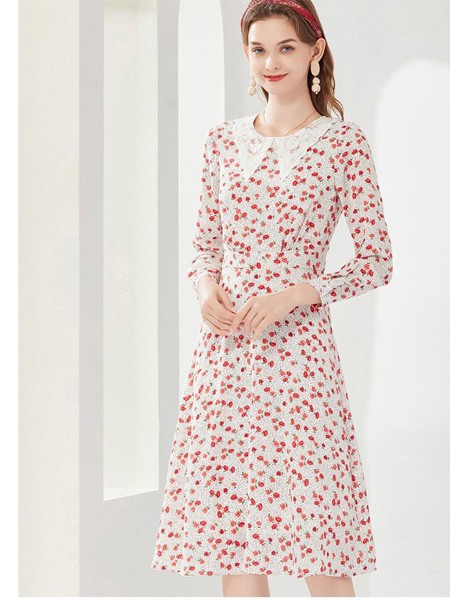 经典故事女装2023春夏季白色连衣裙