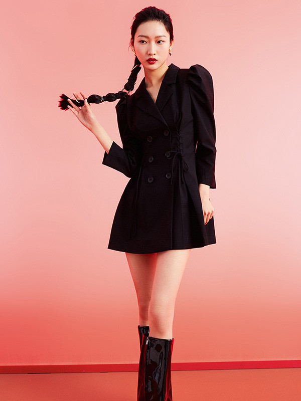 维莎曼女装2023春夏季黑色连衣裙