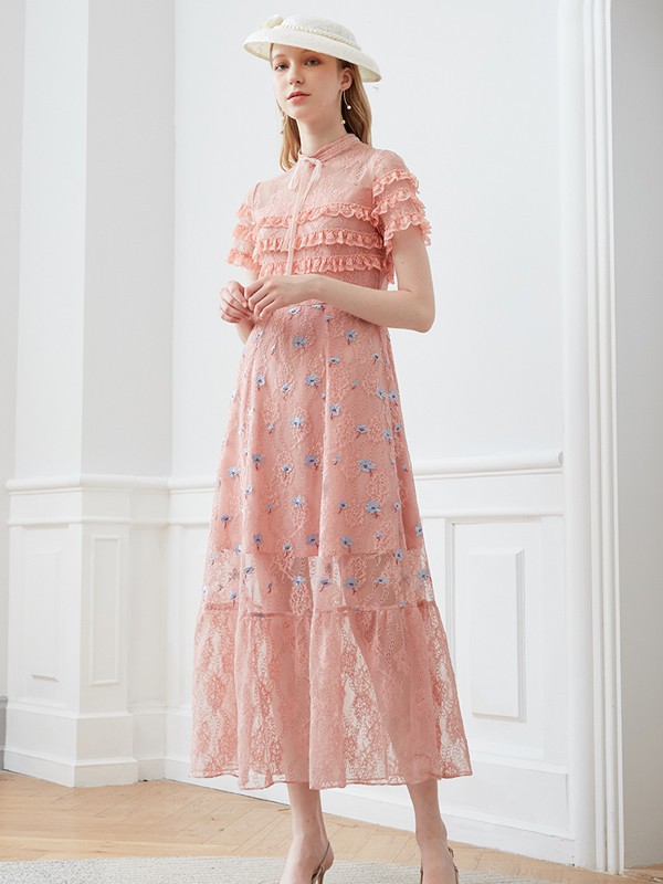 曼诺比菲女装2023春夏季粉色连衣裙