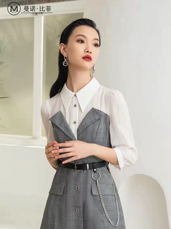 曼诺比菲女装2023春夏季白色衬衫