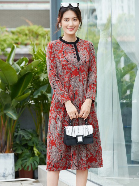 梦莎奴2023春夏季红色连衣裙