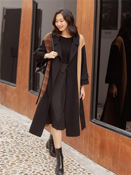 艺元素女装2022秋冬季黑色大衣