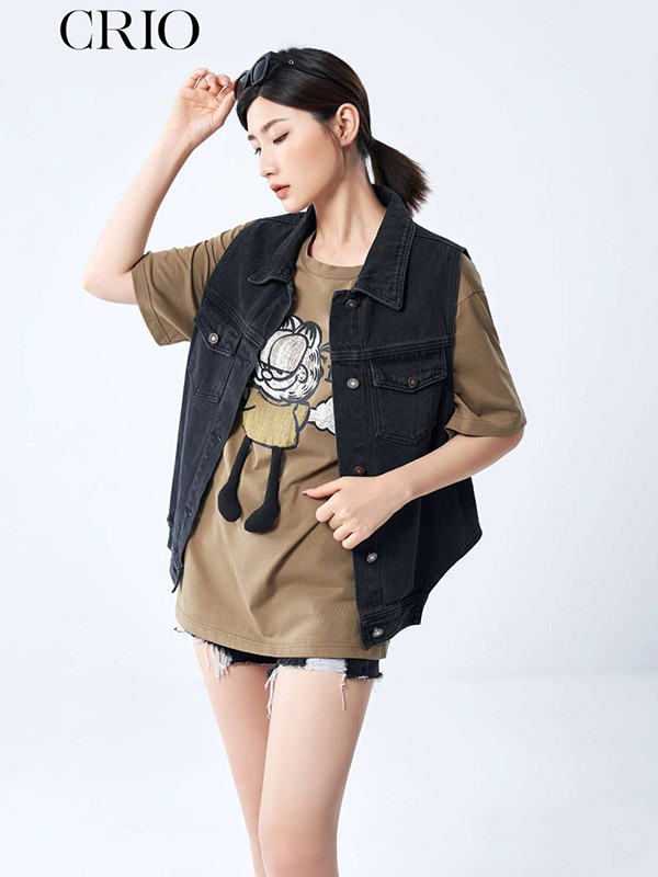 CRIO女装2023春夏季卡其色T恤