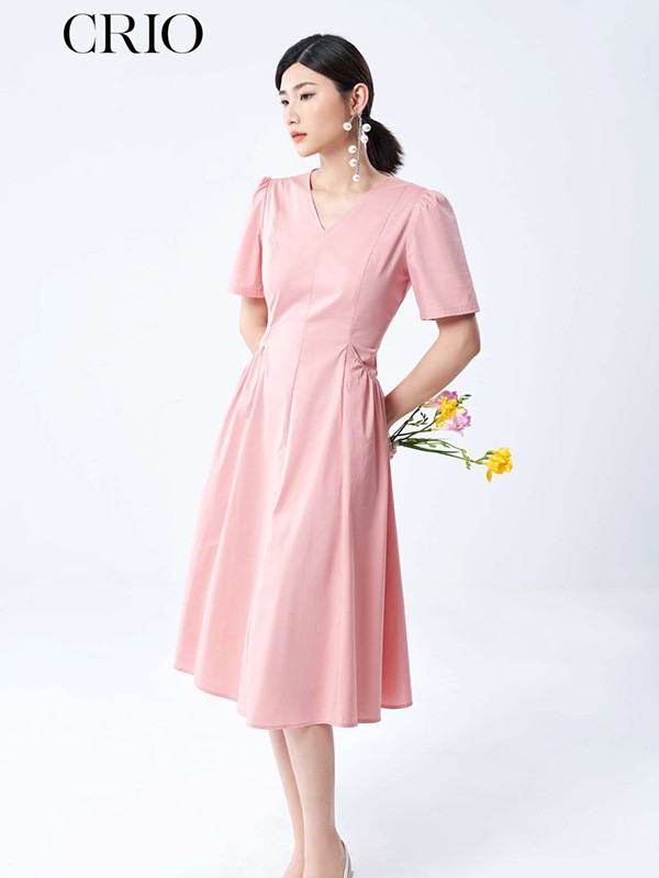 CRIO女装2023春夏季粉色连衣裙