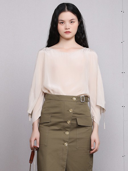 梵凯女装2023春夏季白色T恤