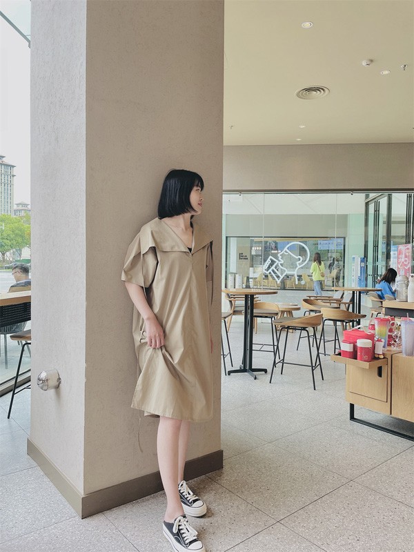 歌瑞丝芬女装2023春夏季卡其色连体衣