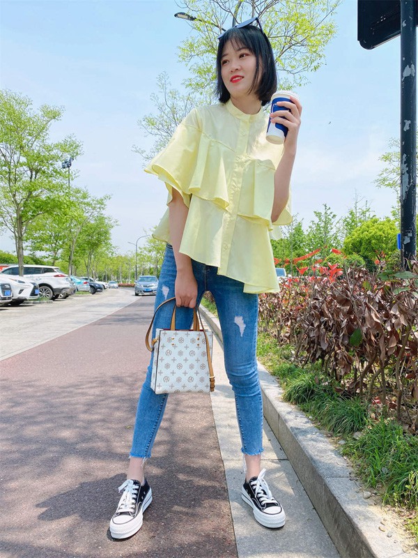 歌瑞丝芬女装2023春夏季黄色衬衫