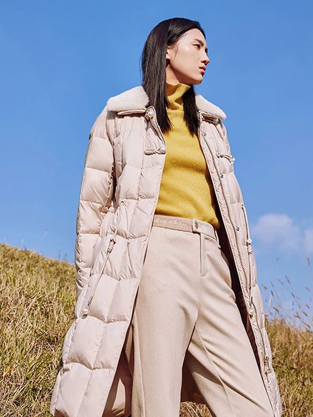 朗文斯汀女装2022秋冬季白色棉服